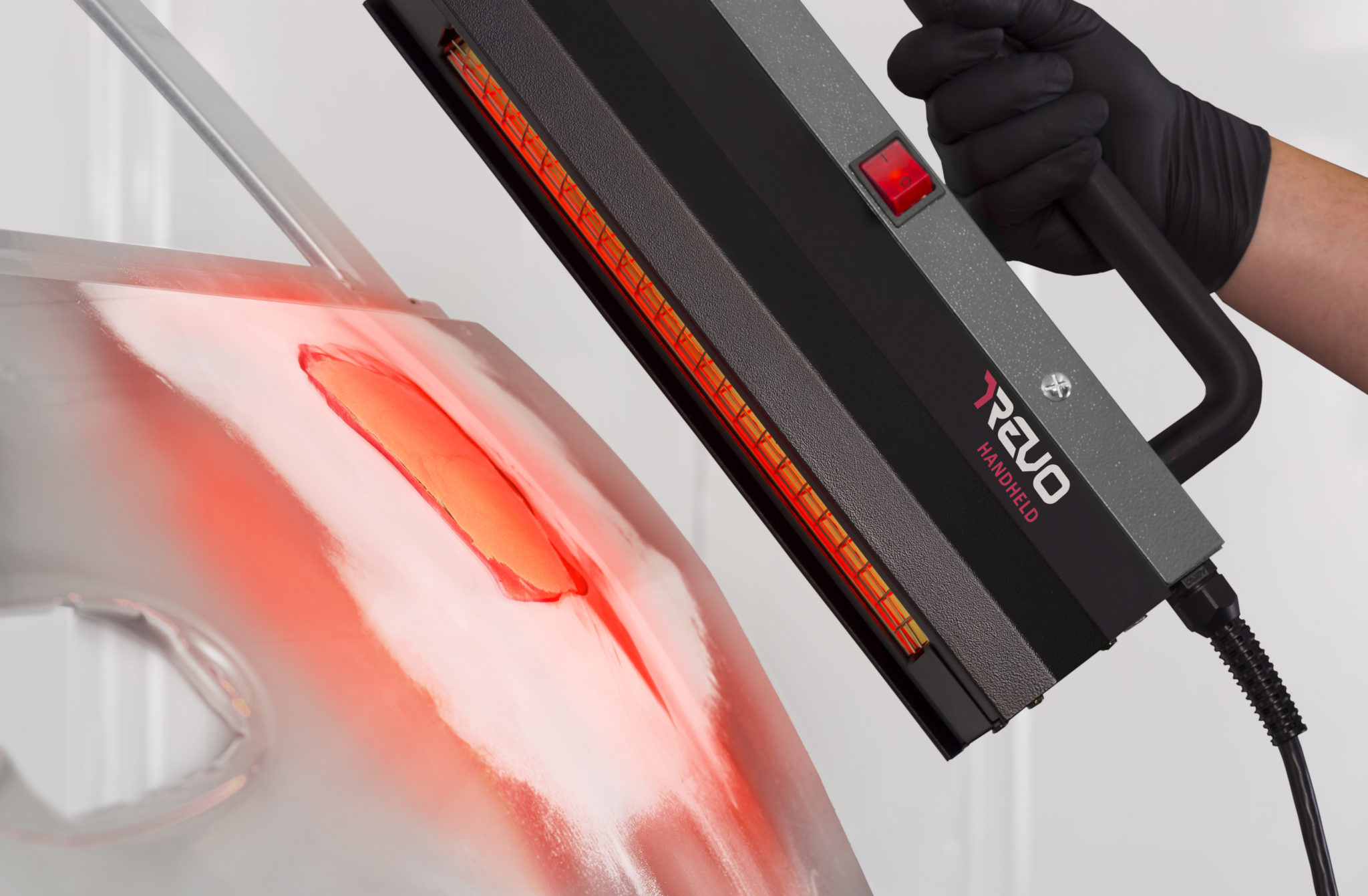 GF_REVO_Spot_InUse_drying filler_FNL_wDecal